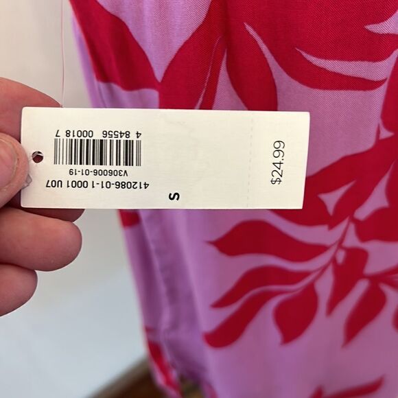 Old Navy pink fuschia floral sleeveless blouse Size S New - Picture 8 of 10